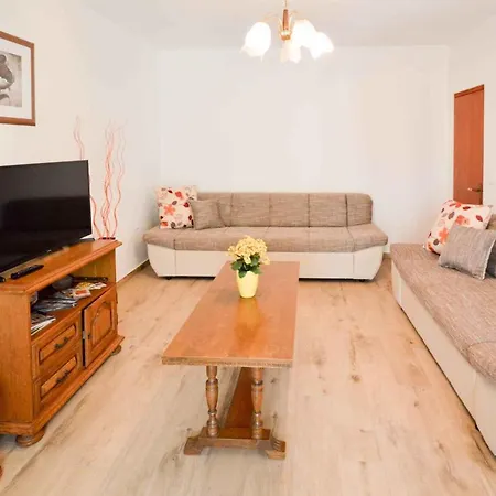 In - Istrien 17457 아파트