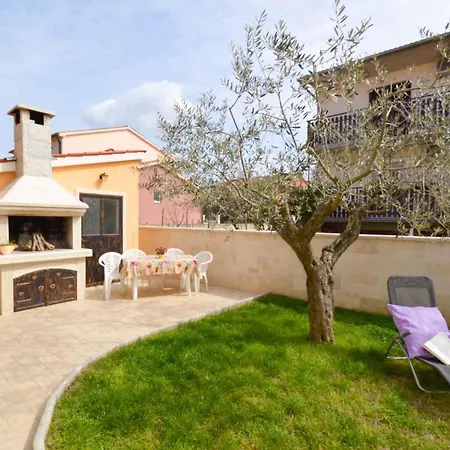 In - Istrien 17457 * 풀라