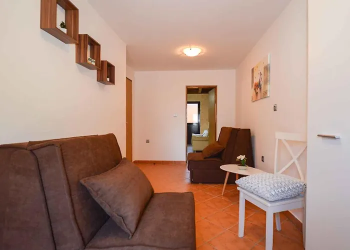 In - Istrien 17457 דירה