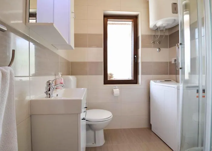 In - Istrien 17457 דירה *