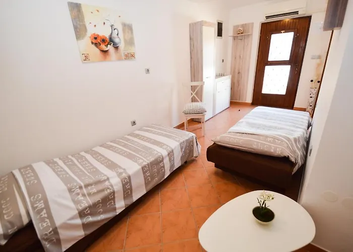 דירה In - Istrien 17457 פולה